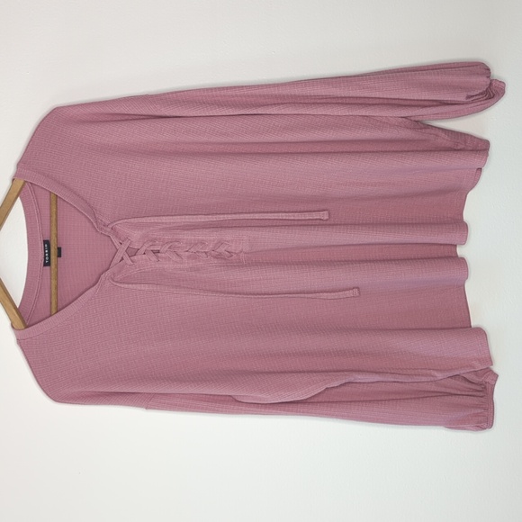 torrid Tops - Torrid Size 2 Texture Jersey Lace-Up Drop Shoulder Top Rose Taupe Plus Size